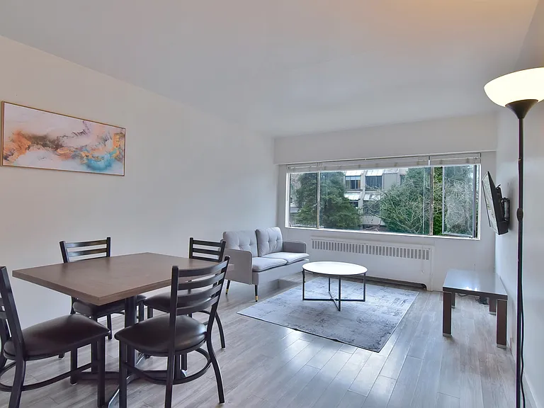 1540 Haro St #102 — Photo 3