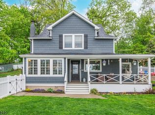 136 Sand Shore Rd, Budd Lake, NJ 07828