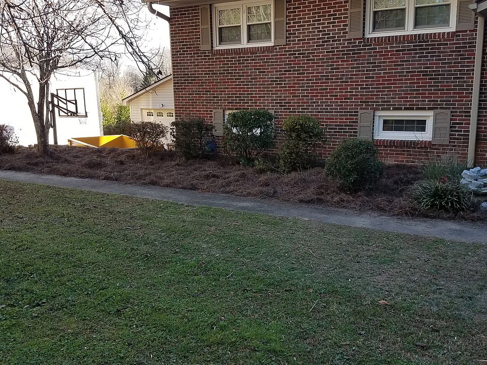 2nd image of 707 Wildflower Ln