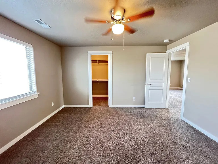 6337 Marble St — Photo 36
