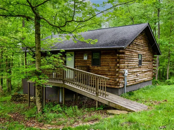 60404 Pigeon Point Rd, Barnesville, OH 43713