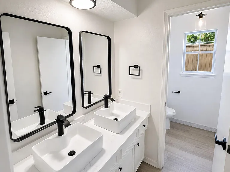 10710 Sandy Shoals Dr — Photo 18