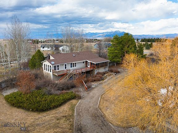 3rd image of 6330 Alamosa Ln