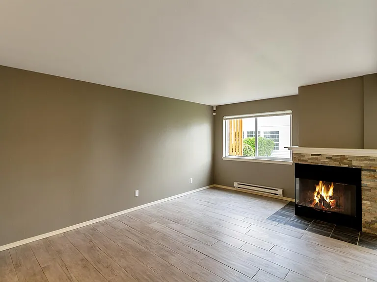 927 132nd St SW — Photo 7