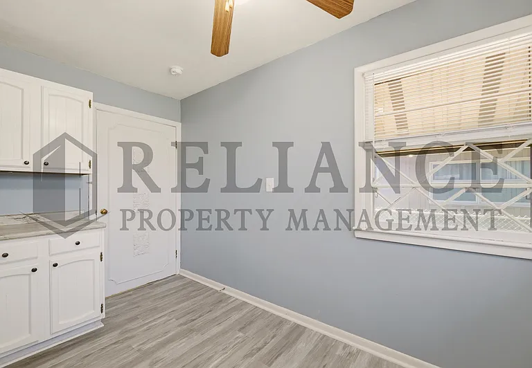 2425 N Marigold Ln — Photo 21