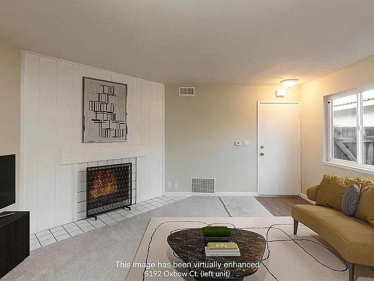 2nd image of 5192 Oxbow Ct