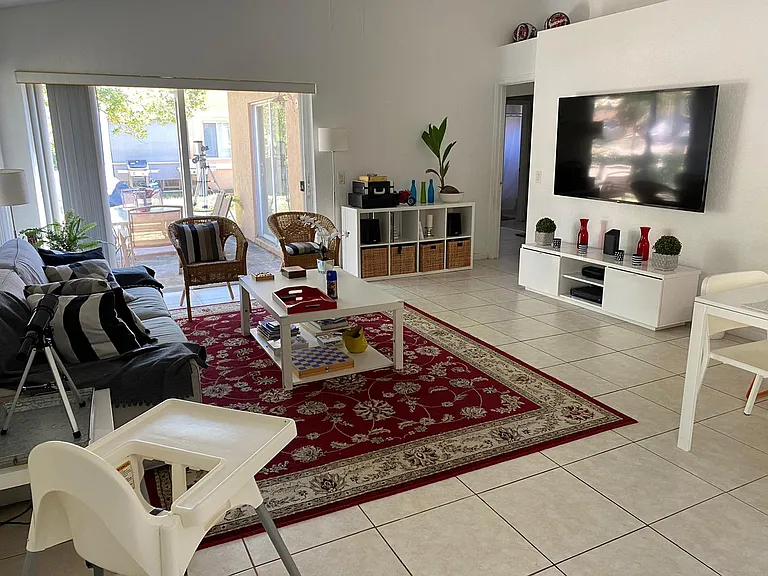 1205 Canary Island Dr — Photo 9
