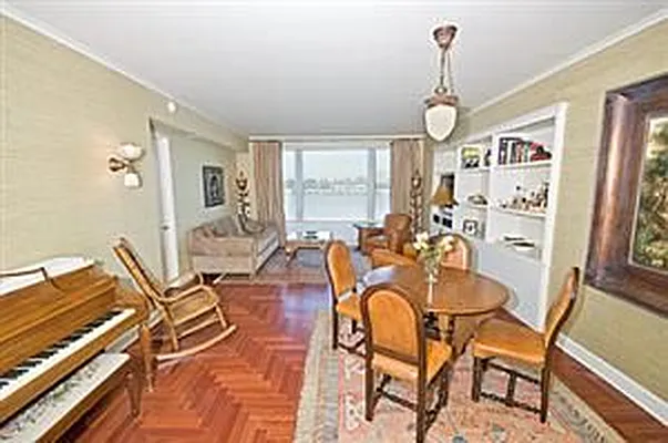 Sold by Douglas Elliman | media 23