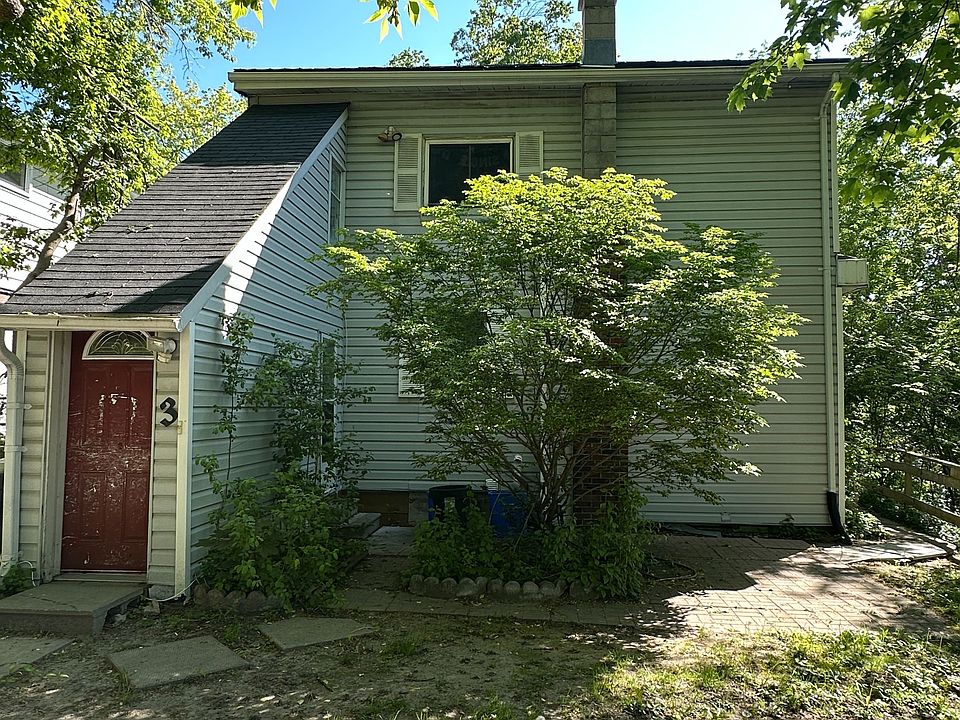 1st image of 116 Maple Ave