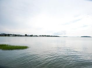 230 Newport Rd, Hull, MA 02045