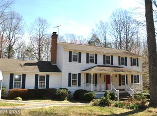 10854 Hampton Rd, Fairfax Station, VA 22039