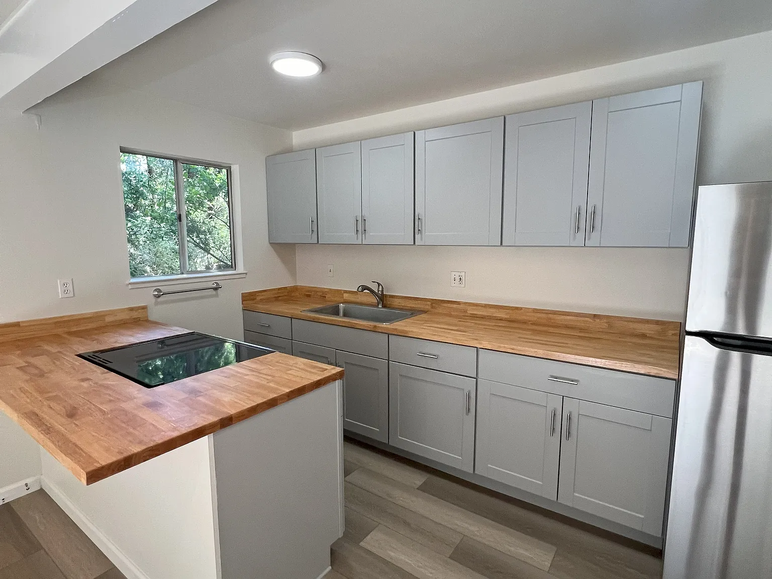 1 bed, 700 sqft, $2,950 — Photo 3