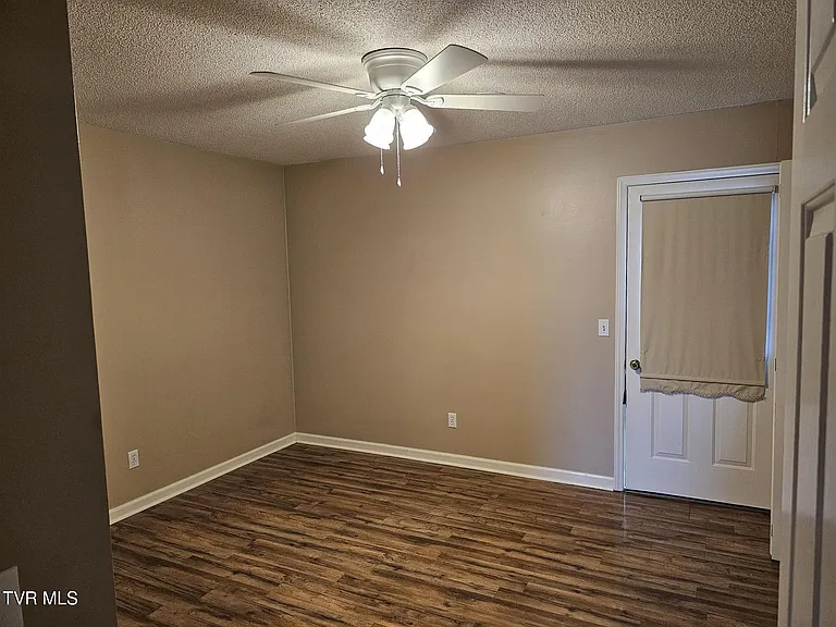 56 Tulip Grove Cir #1 — Photo 14