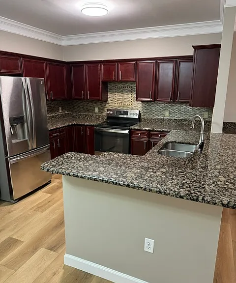 8508 Heywood Cir — Photo 7