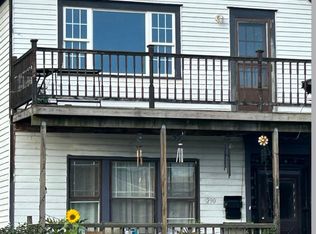 290 7th St APT 1, Buffalo, NY 14201