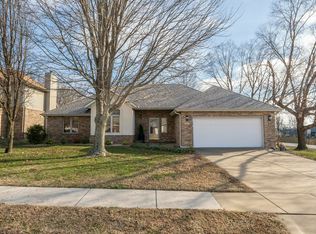 5788 S Nettleton Ave, Springfield, MO 65810