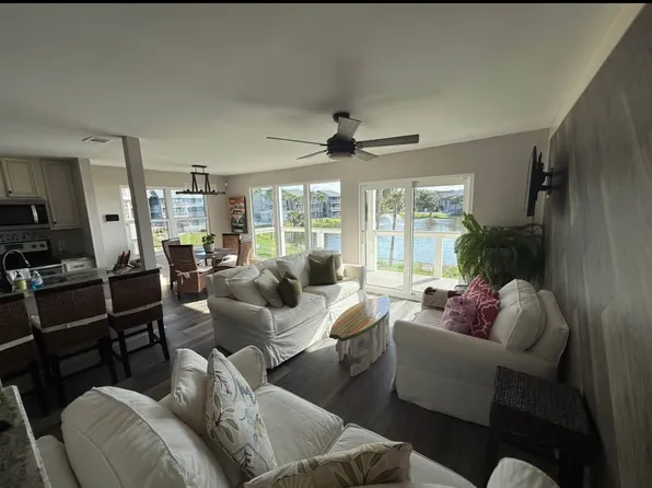 200 Pensacola Beach Rd, Gulf Breeze, FL 32561