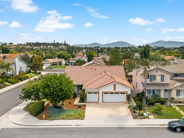 31415 Britton Cir — Photo 18