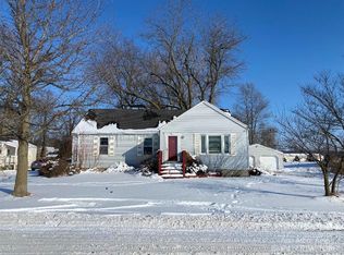 9085 Tuttle Hill Rd, Willis, MI 48191