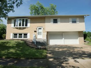 16906 Gaynelle Rd, Tinley Park, IL 60477