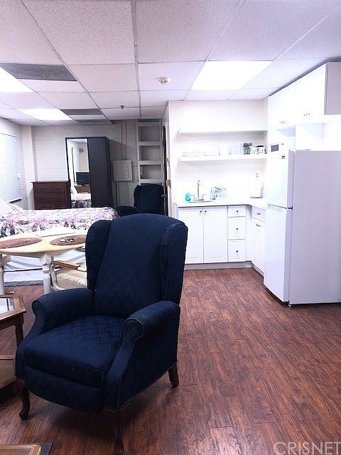 1st image of 8802 Amigo Ave