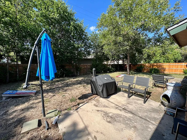 9503 Cliff Way St — Photo 9