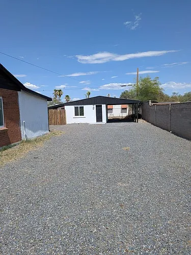 648 N Desert Ave Photo 1