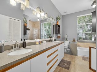 155 Royal Pine Cir S, Royal Palm Beach, FL 33411