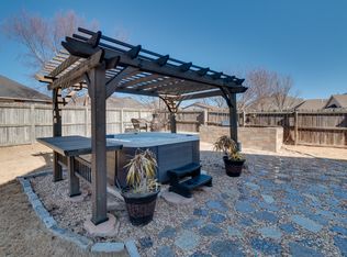6117 W Pleasant Dr, Rogers, AR 72758