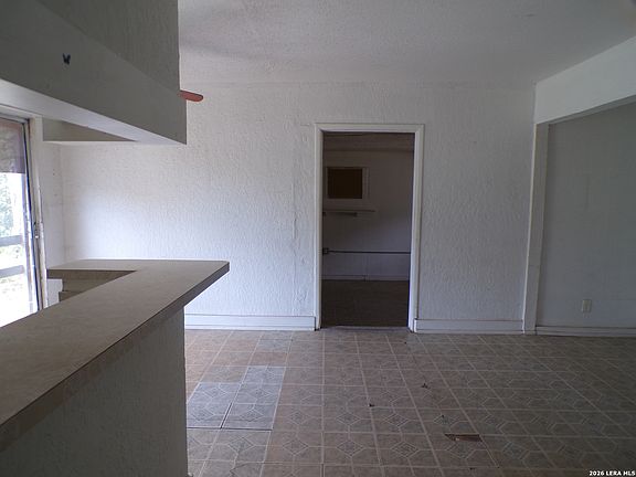 4th image of 318 McDougal