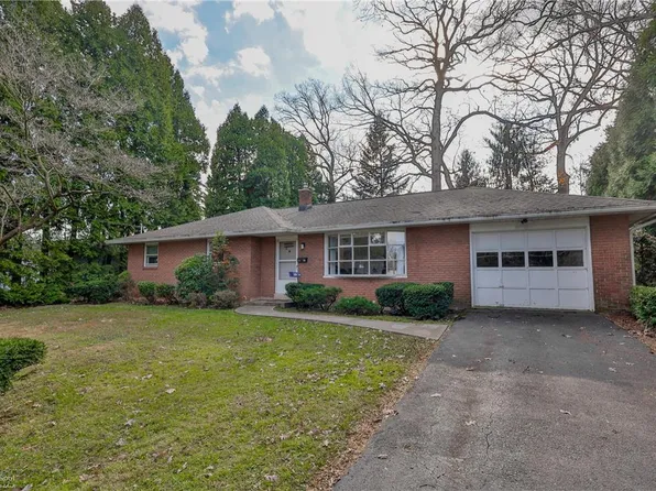 1114 Spring Garden St, Bethlehem, PA 18017