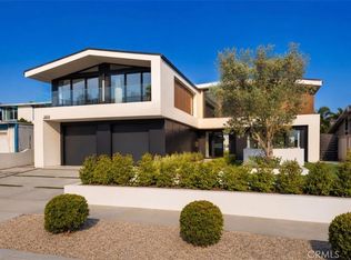 16732 Edgewater Ln, Huntington Beach, CA 92649