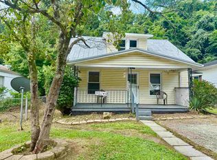 3318 Springhaven St, Catlettsburg, KY 41129