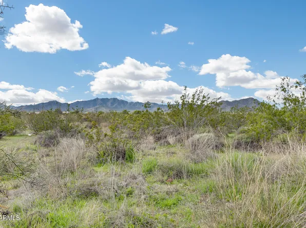 533xx W Barnes Road #5, Maricopa, AZ 85139