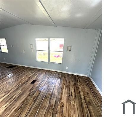 2nd image of 1205 Ridgewood Park Dr