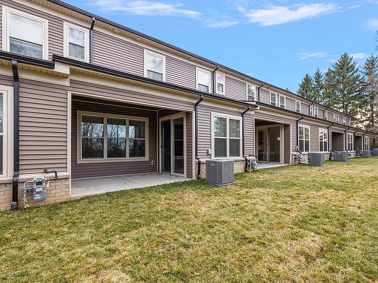 11386 Langfeld Spur — Photo 36