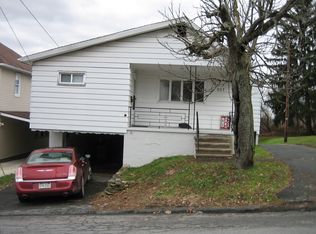 907 Scott Rd, Dickson City, PA 18519