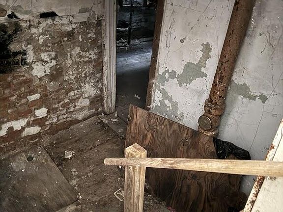2nd image of 1444 North 35th STREET