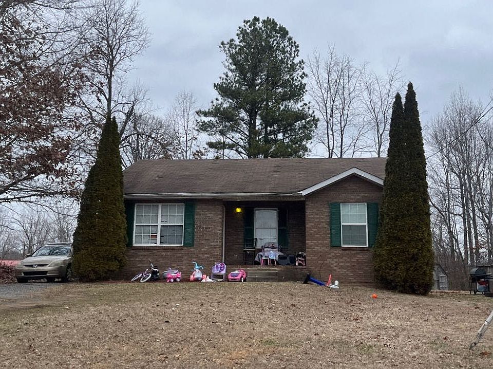 1st image of 629 Woodhaven Dr