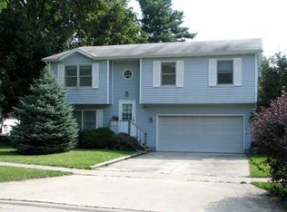 101 E Sycamore St, Normal, IL 61761