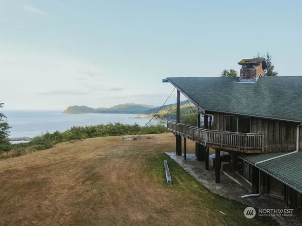 54 Sekiu Road, Sekiu, WA 98381