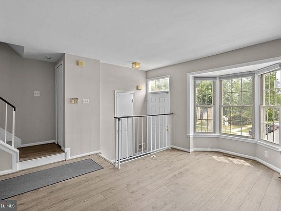 3rd image of 14122 Oakpointe Dr