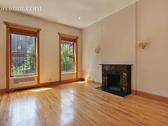 4th image of 14 W 121st St #0