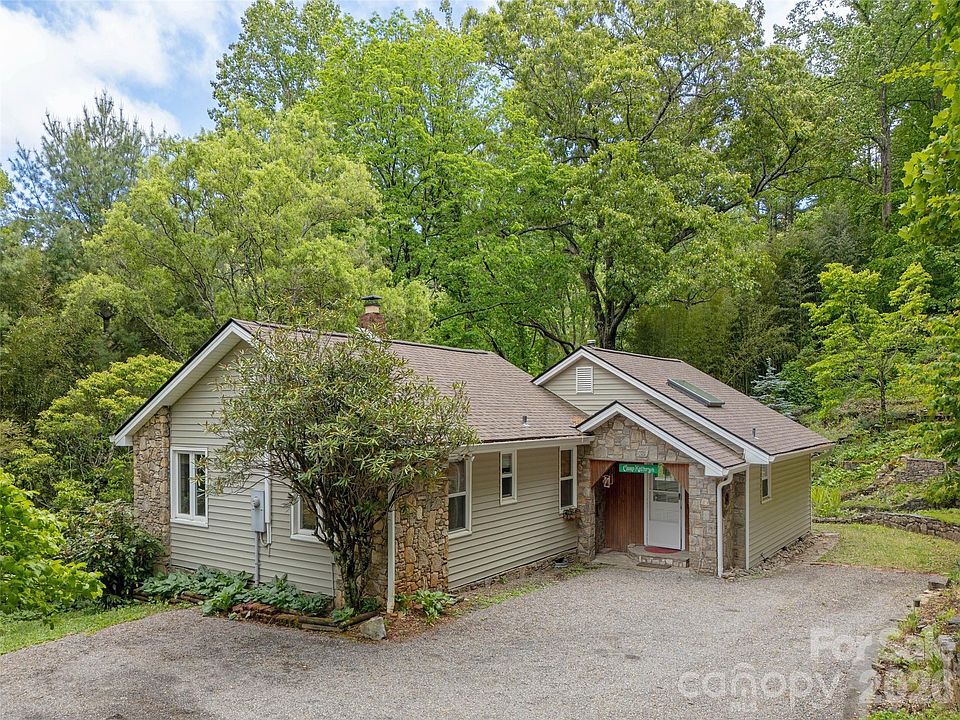 1st image of 411 Patton Mountain Rd
