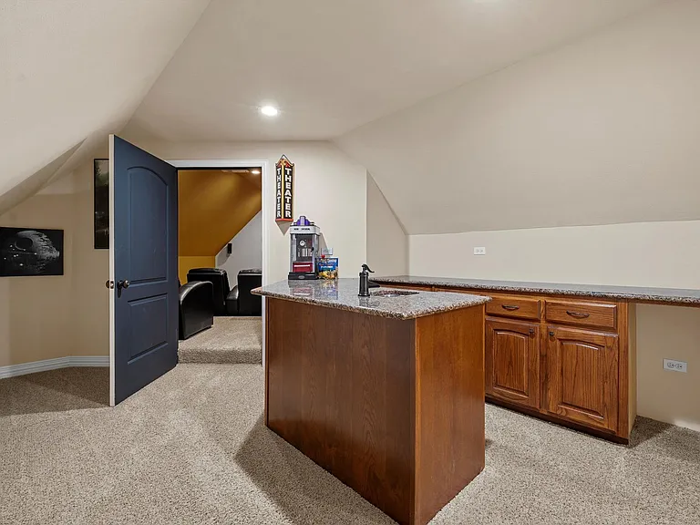 7030 Flagstone Cir — Photo 34