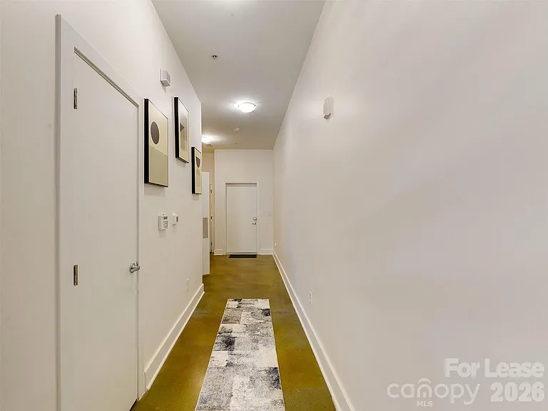 909 Westmere Ave — Photo 23