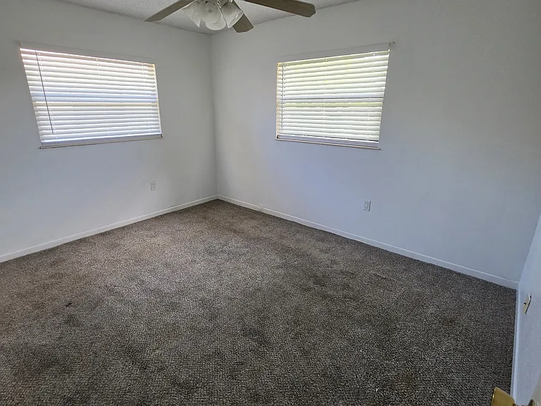 618 Banderas Ave — Photo 18