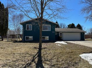 709 27th Ave SW, Willmar, MN 56201