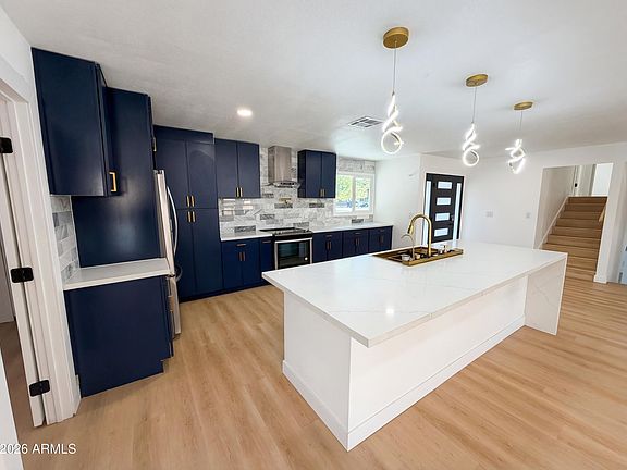 2nd image of 5524 N 39TH Avenue