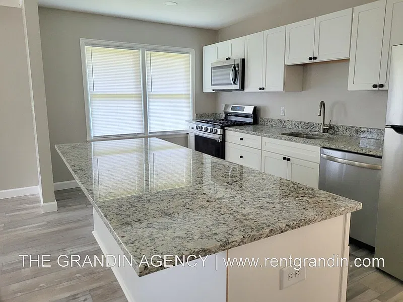 7670 Keaton Drive - 1 — Photo 3